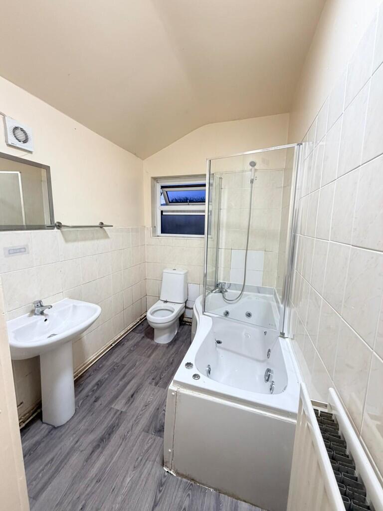 Additional image 19 of Wood Green Road, Winson Green