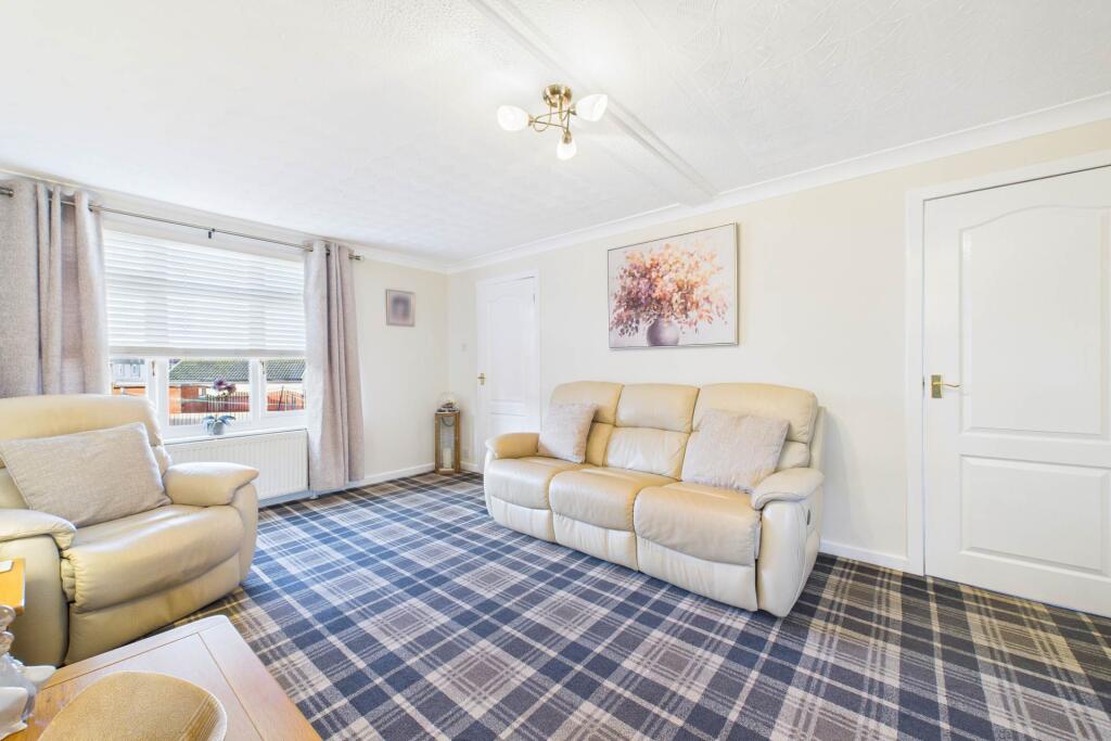 Tarbert Avenue, Wishaw photo 4