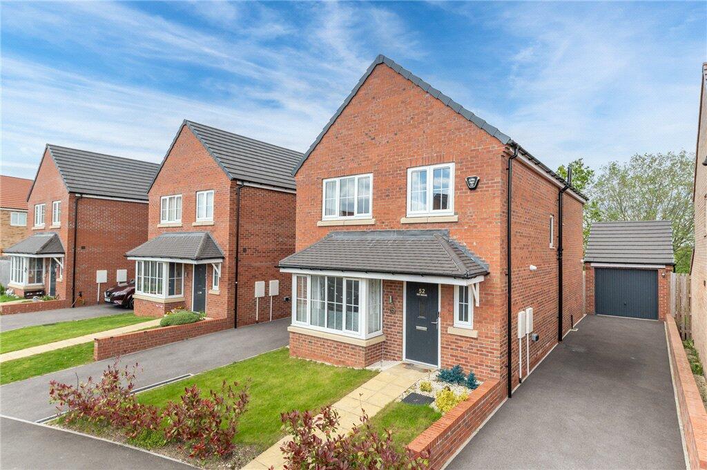 Main image of property: Wise Crescent, Morley, Leeds, West Yorkshire, LS27