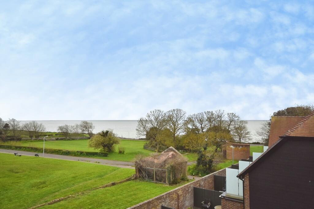 House in Ramsgate, West Cliff - View 2