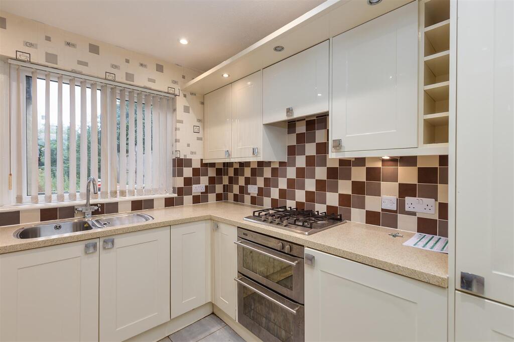 House in Lancaster - View 4