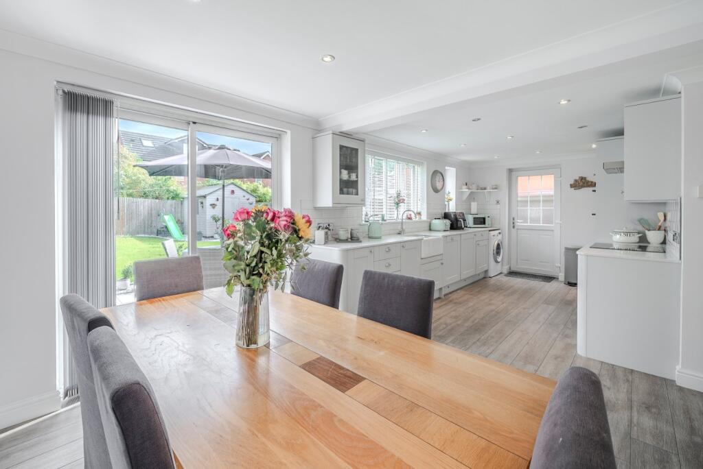 Doublegates Avenue, Ripon, North Yorkshire, HG4 photo 3
