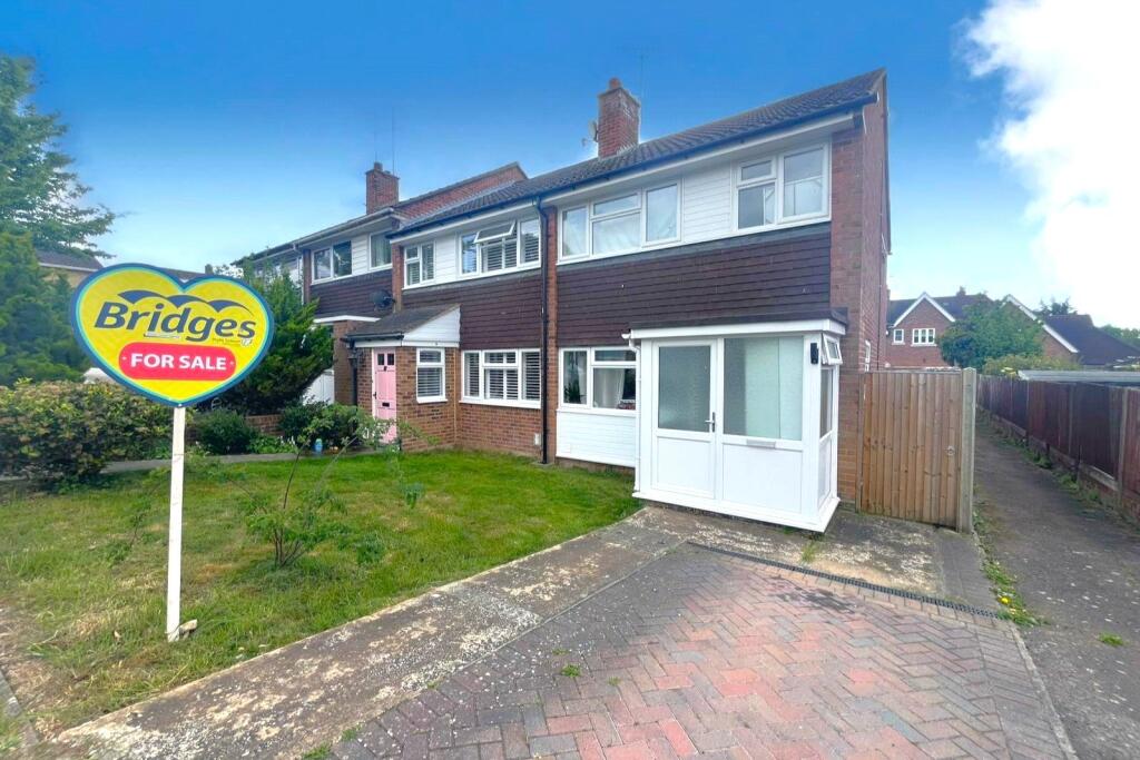 Main image of property: Dale Close, Wrecclesham, Farnham, Surrey, GU10