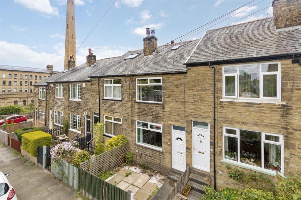 Main image of property: Maddocks Street, Shipley