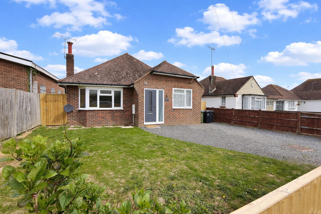 Main image of property: Worthing Road, East Preston, BN16