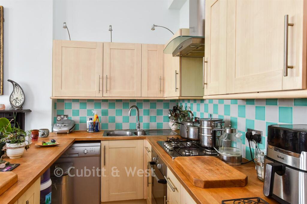 Main image of property: Kingsway, Hove, East Sussex