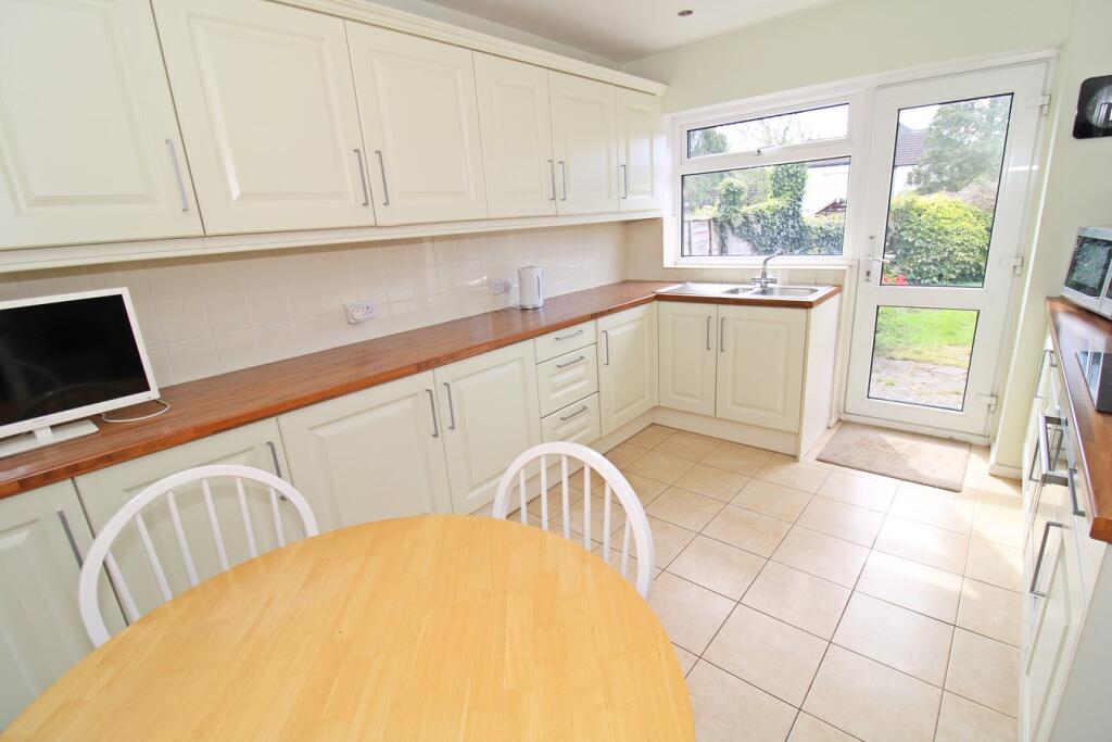 Gates Green Road, West Wickham, BR4 photo 5
