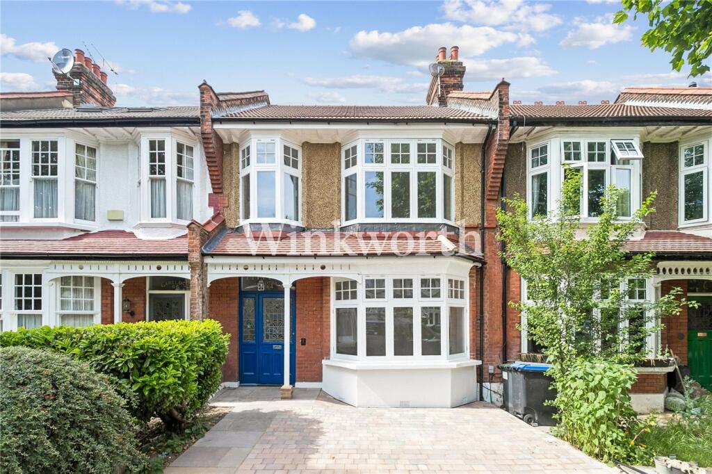 Main image of property: Oakfield Road, London, N14