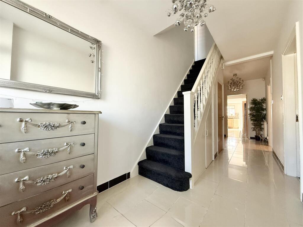 House in Leicester - View 3