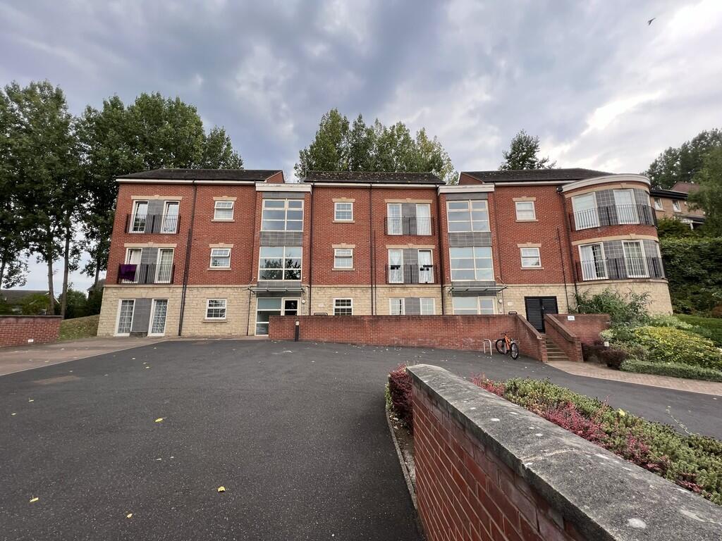 2-bed flat on Holywell Heights, Sheffield, South Yorkshire, £85,000