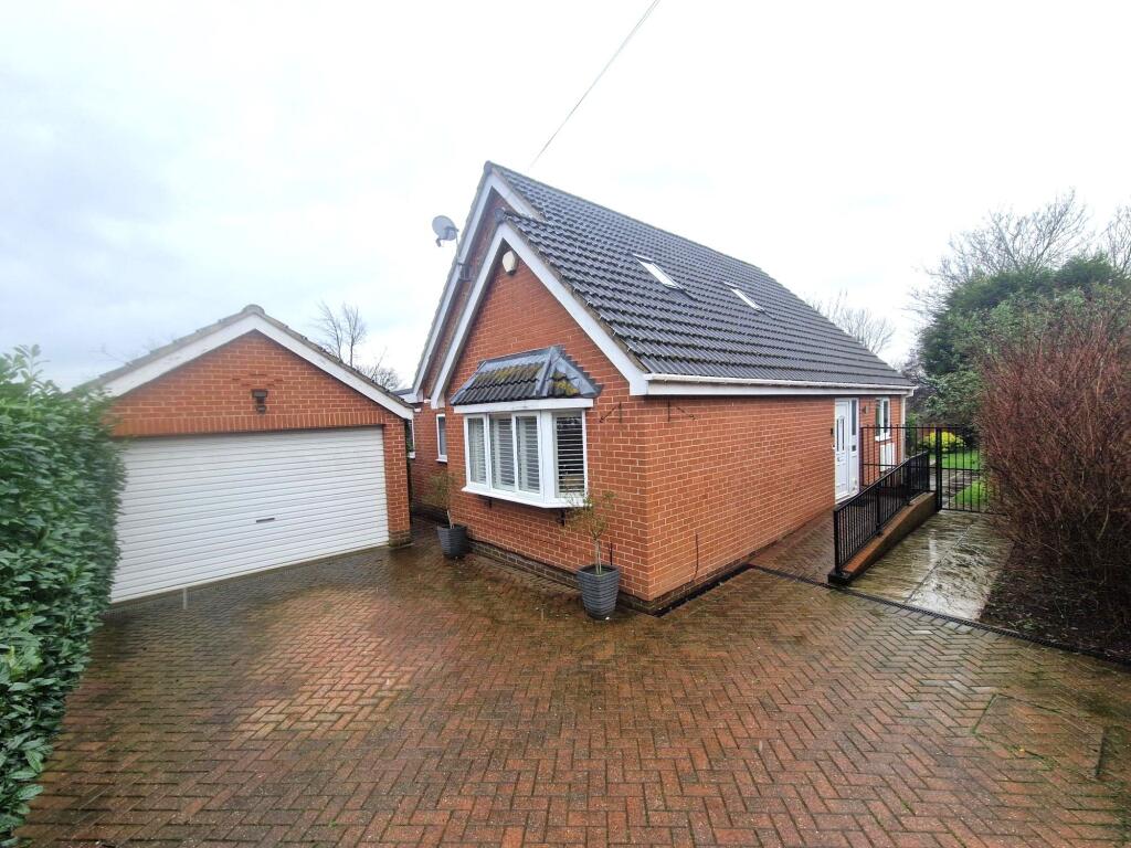 Main image of property: 5A Flax Lea, Barnsley, S70 5PZ
