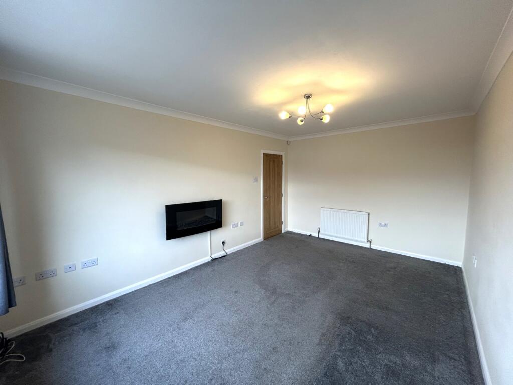 Additional image 7 of Kestrel Mount, Bradford, West Yorkshire, BD2