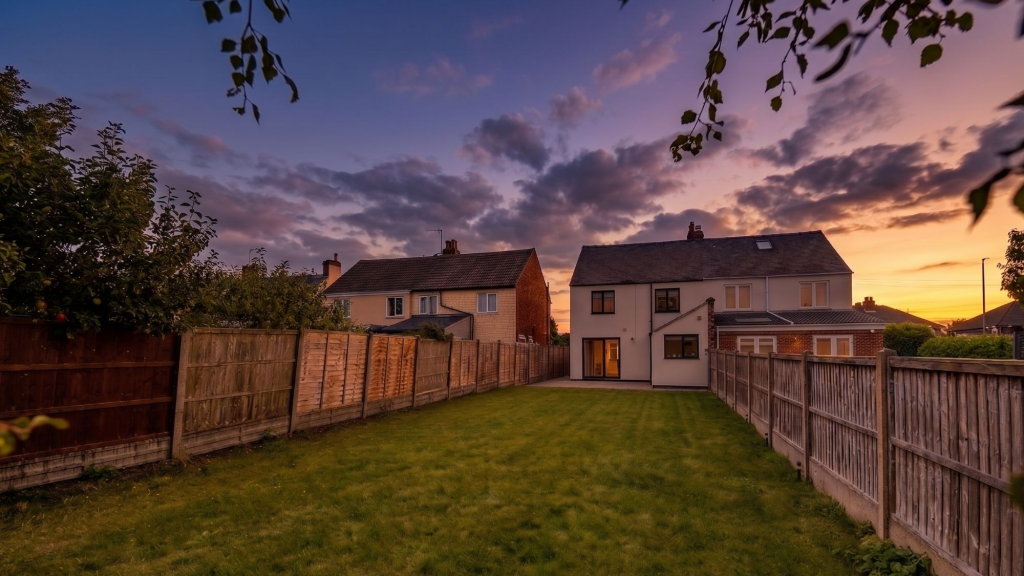 Lincoln Road, North Hykeham, LN6, North Hykeham