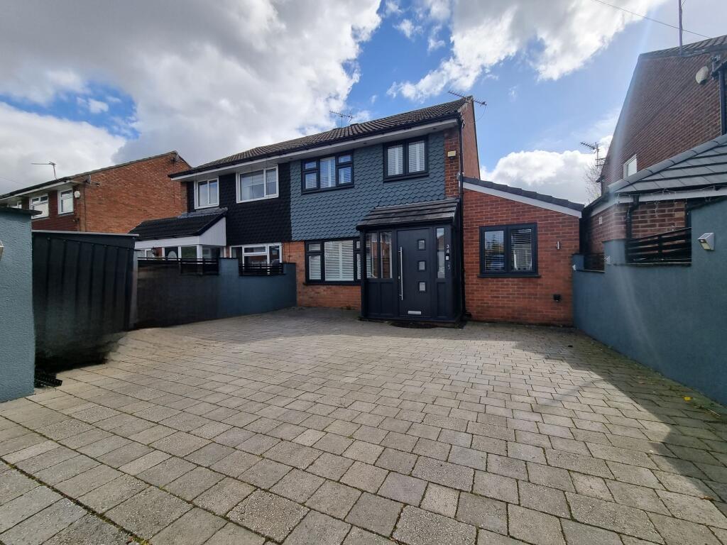 Main image of property: Westbury Avenue, Sale, M33