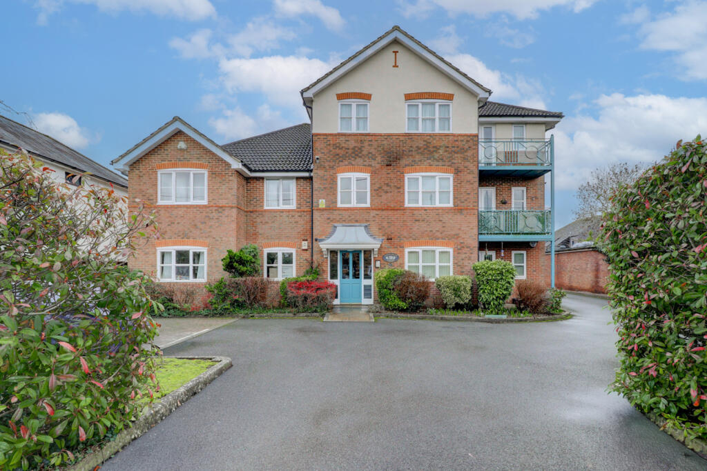 Main image of property: Penn Road, Hazlemere, High Wycombe, Buckinghamshire, HP15