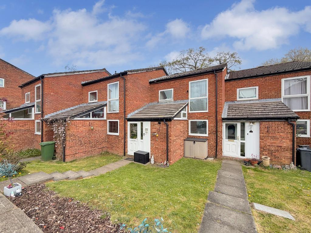 Main image of property: Brookscroft, Linton Glade, Croydon, CR0 9NA