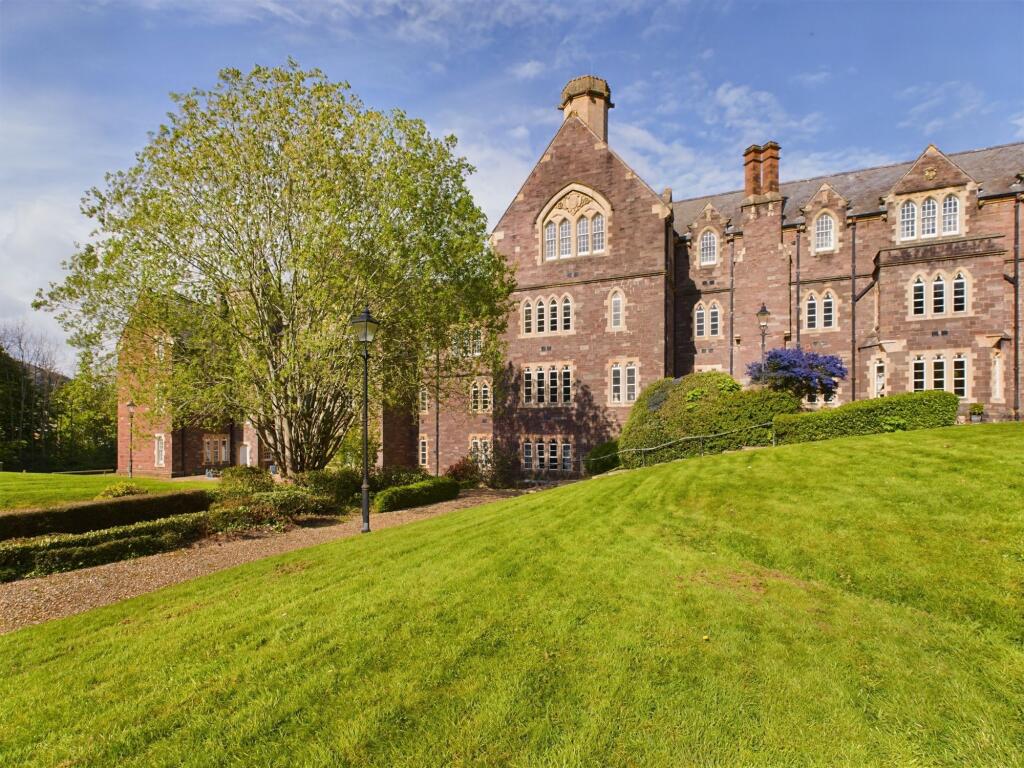 Main image of property: Sarno Square, Abergavenny, NP7