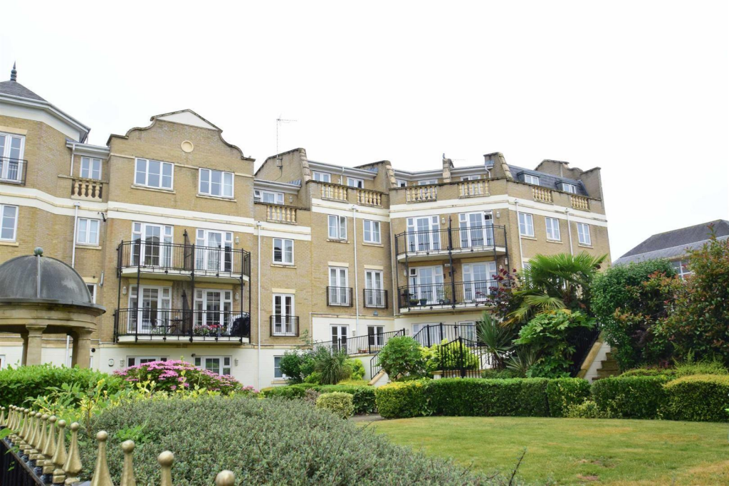 Property photo 9