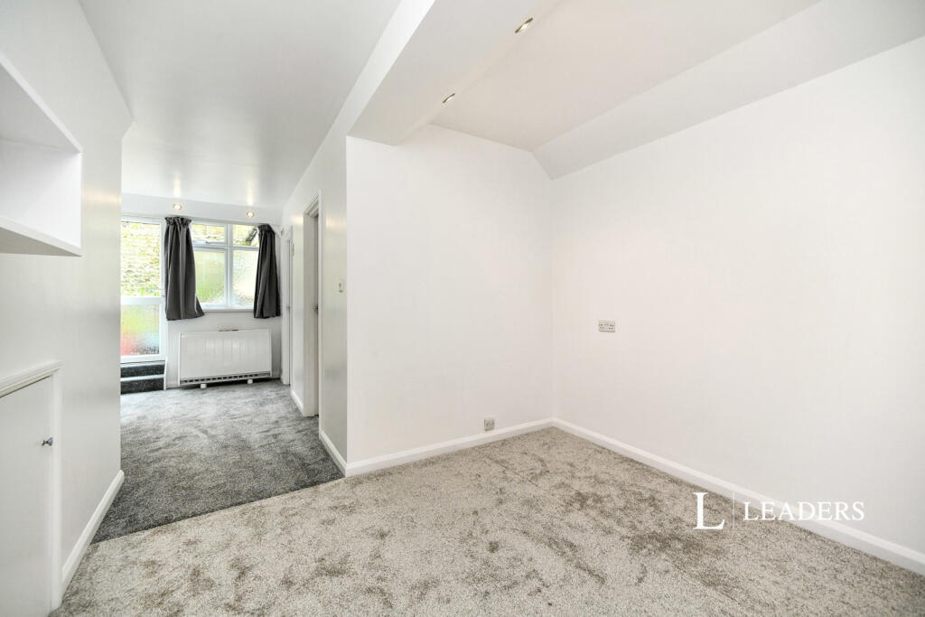 Main image of property: Elm Grove, Brighton, BN2