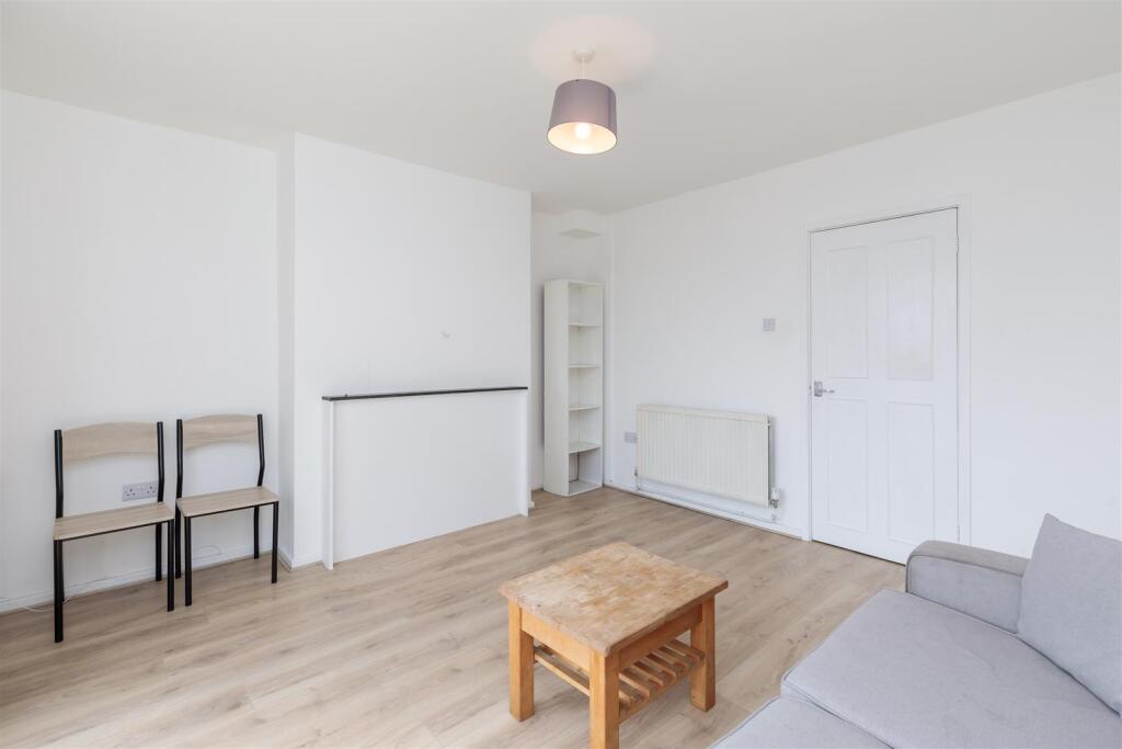 Apartment in London, Bethnal Green - View 5