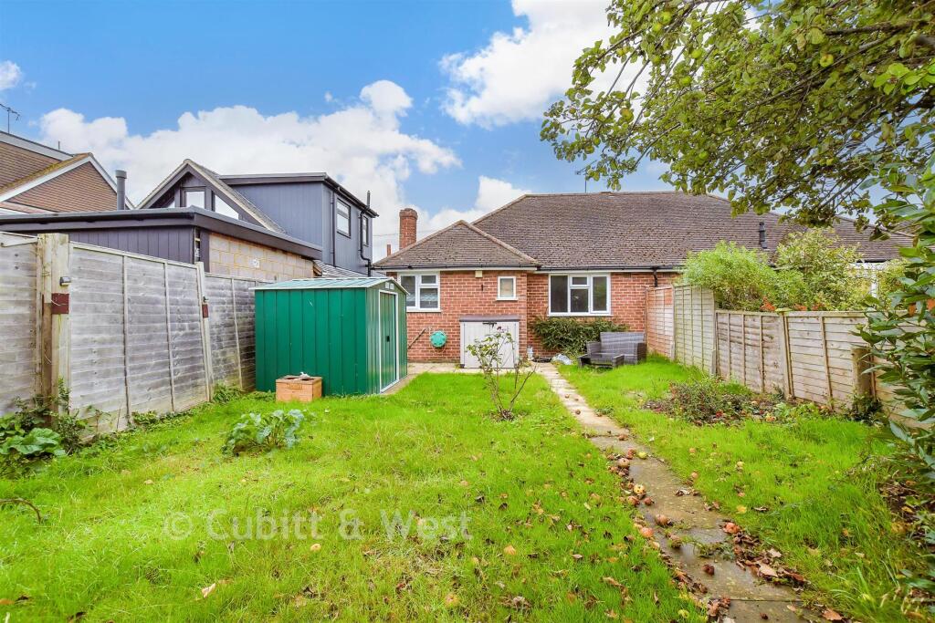 3-bed bungalow on Tennyson Avenue, Rustington, West Sussex, £325,000