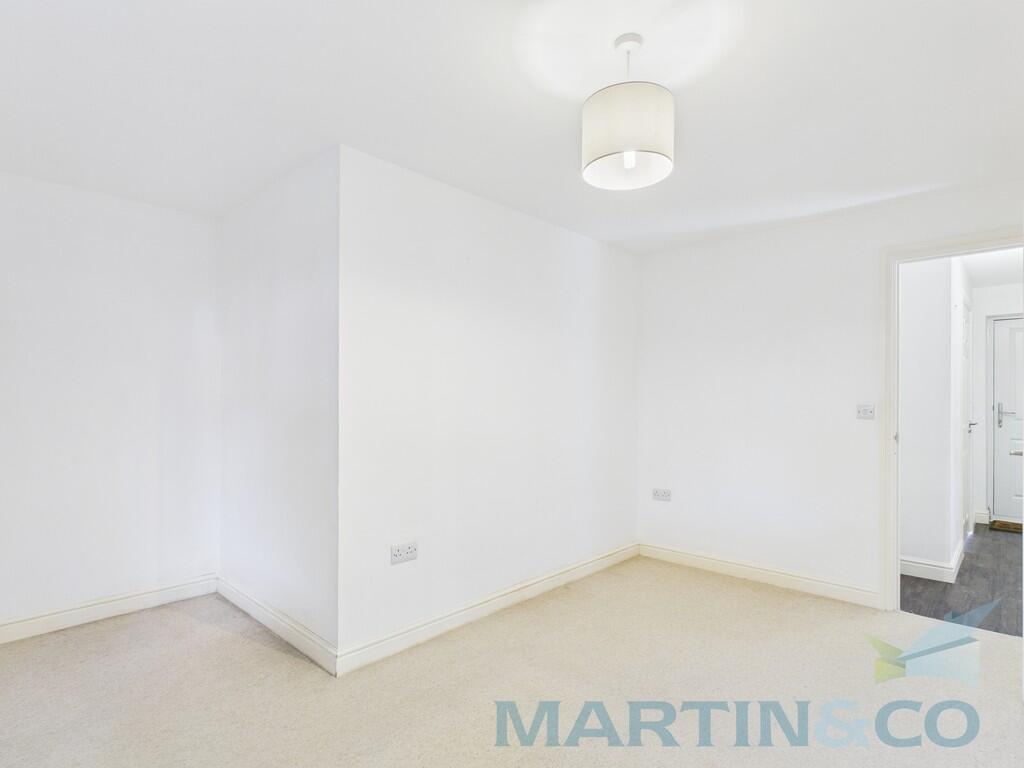 Apartment in Mid Sussex, World's End, Burgess Hill - View 6