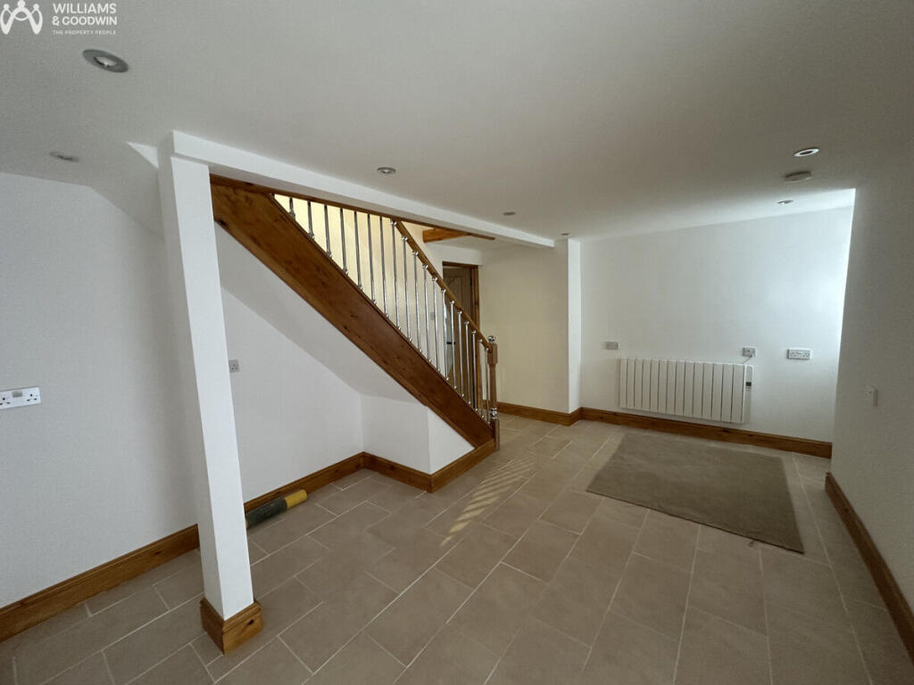 A4871 Road, Bontnewydd nr Caernarfon, Gwynedd, LL54 photo 4