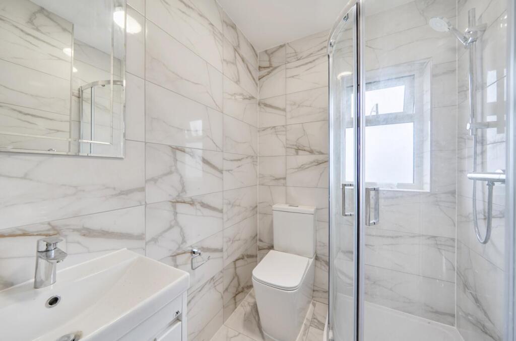 Apartment in Harrow - View 5