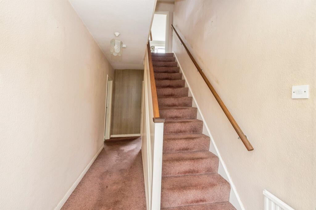 House in Three Rivers, Croxley Green - View 5