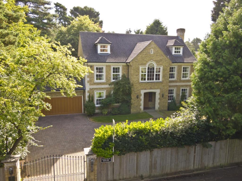 Main image of property: Cavendish Road, Weybridge, Surrey, KT13