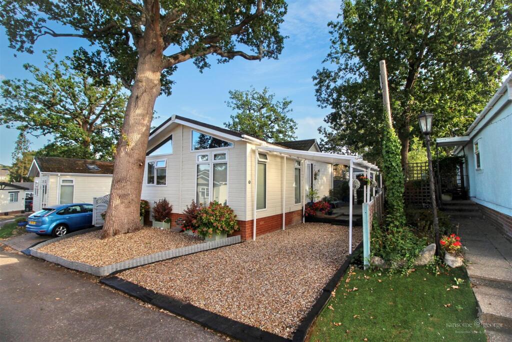 Main image of property: Second Ave, Garston Park, Tilehurst