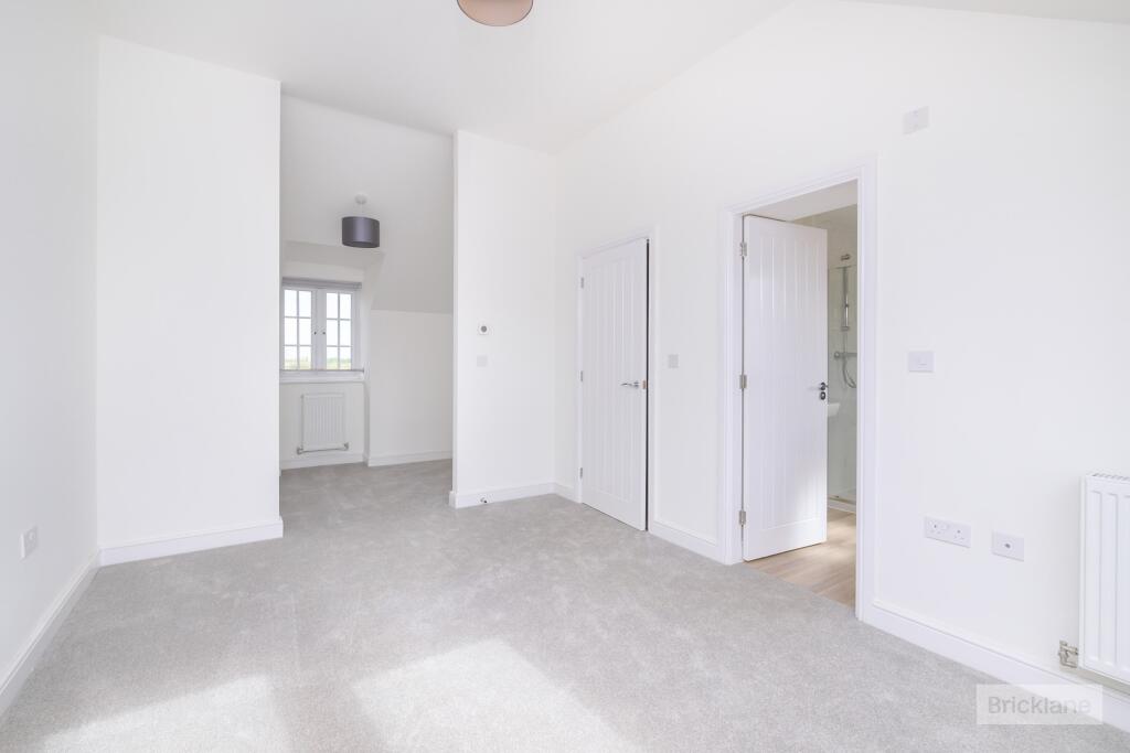 House in Peterborough - View 5