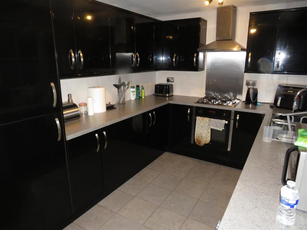 Additional image 4 of Kingsleigh Drive, Castle Bromwich.