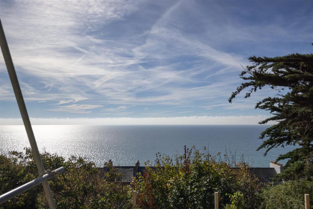 Apartment in St Leonards-on-Sea, West Marina - More