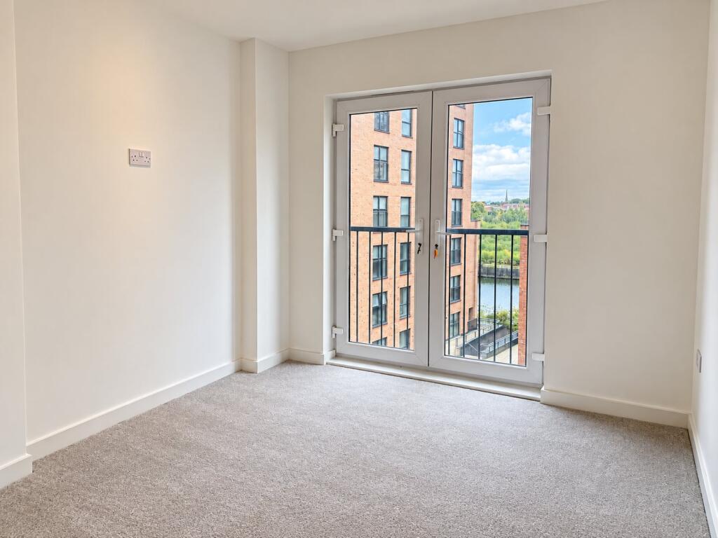 Apartment in Manchester - View 5