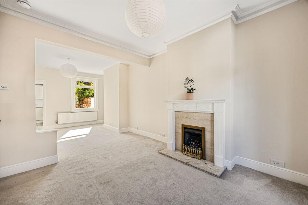 House in Reading - View 5