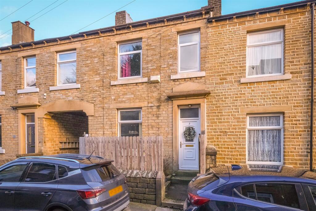 Main image of property: Barlbrough Place, Huddersfield, HD3