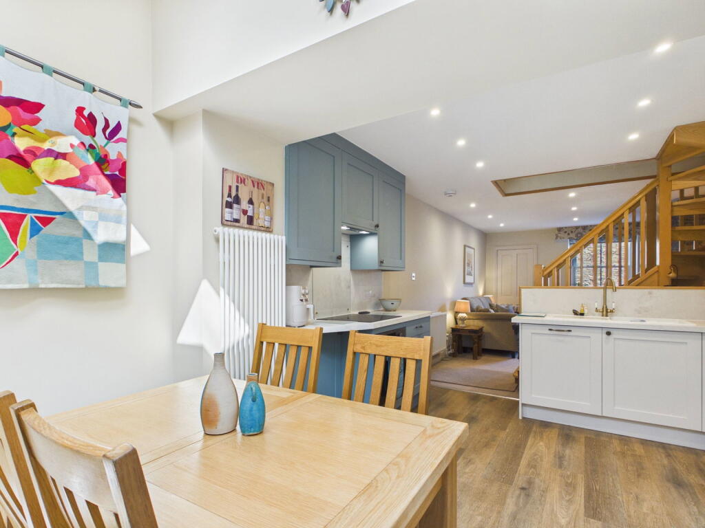 4 Millans Terrace, Ambleside, LA22 9AF - View 6