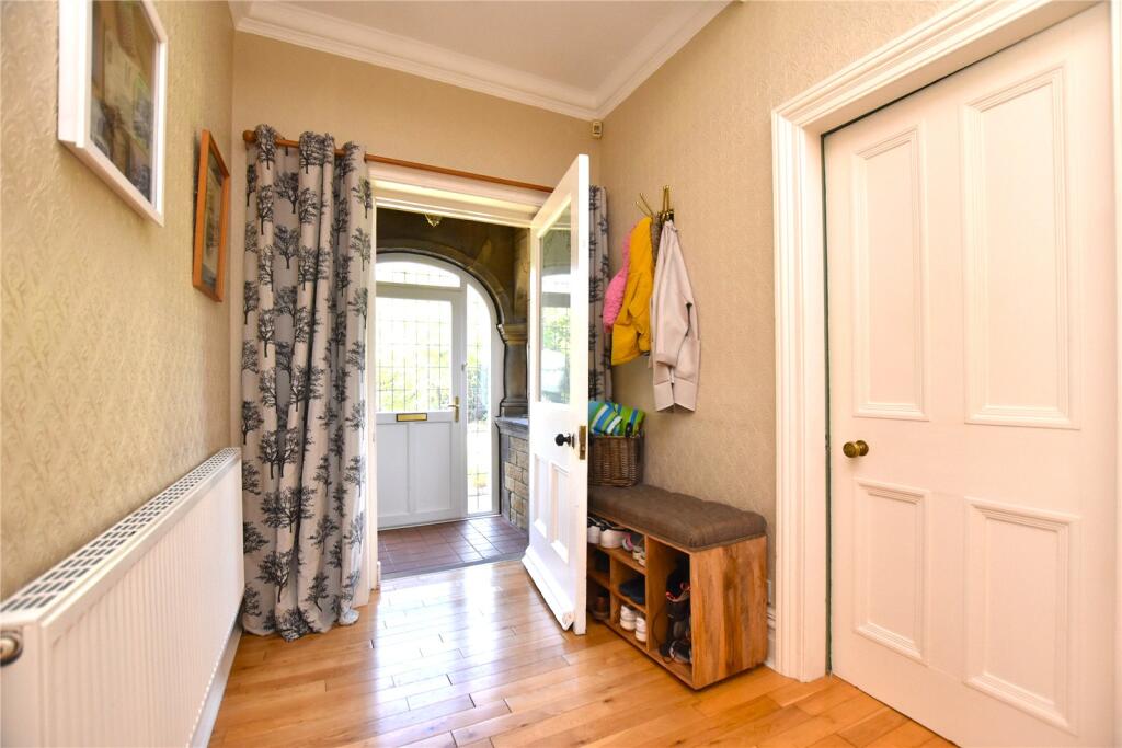 House in Bradford, Thackley, Esholt - View 3