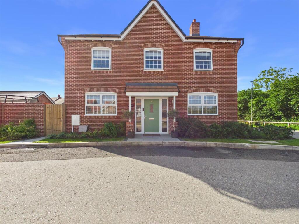Main image of property: Crowfoot Way, Kingsbrook, Aylesbury
