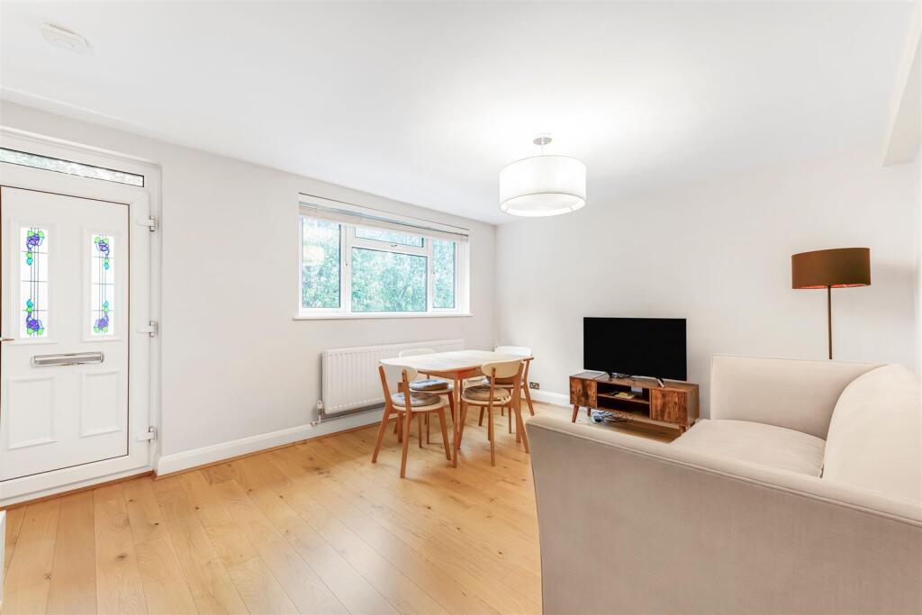 Main image of property: Hartington Court, Chiswick, W4
