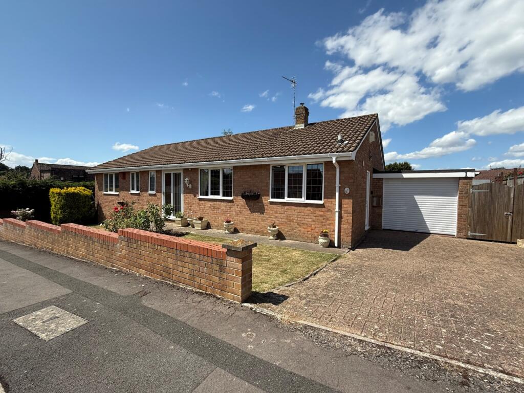 Main image of property: Jubilee Drive, Failand, North Somerset, BS8