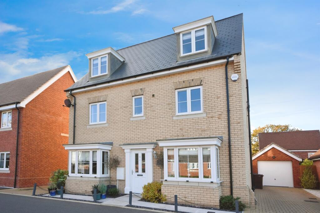 Main image of property: Clover Drive, Broomfield, CHELMSFORD