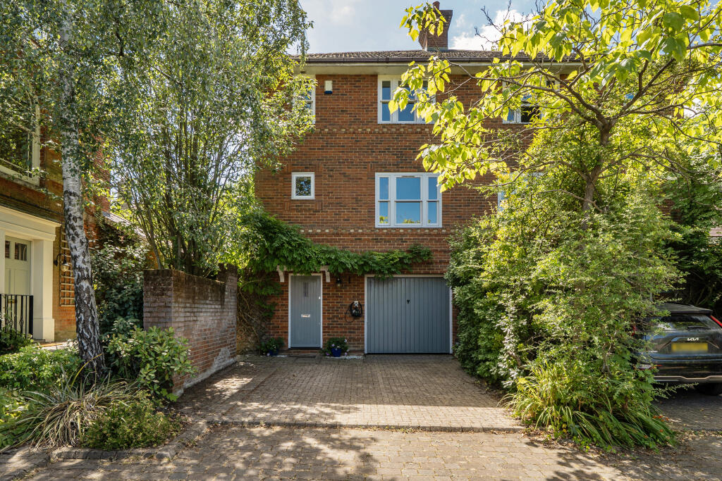 Main image of property: Ranelagh Road, Winchester, SO23