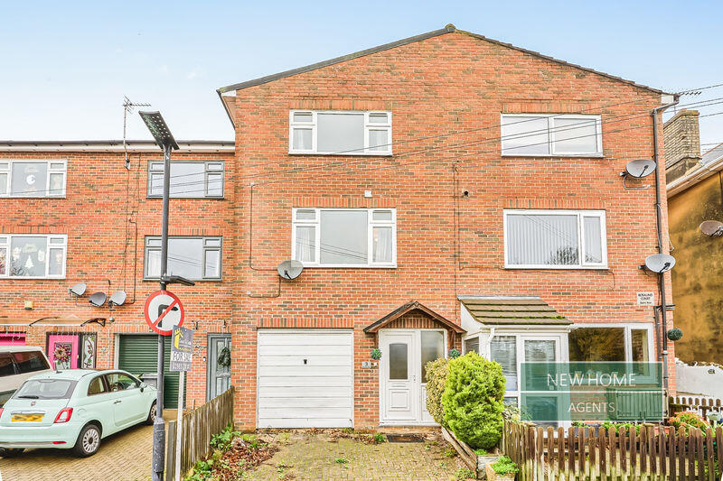 Main image of property: Rosalind Court, Quarry Road, Ryde, Isle of Wight, PO33 2RA