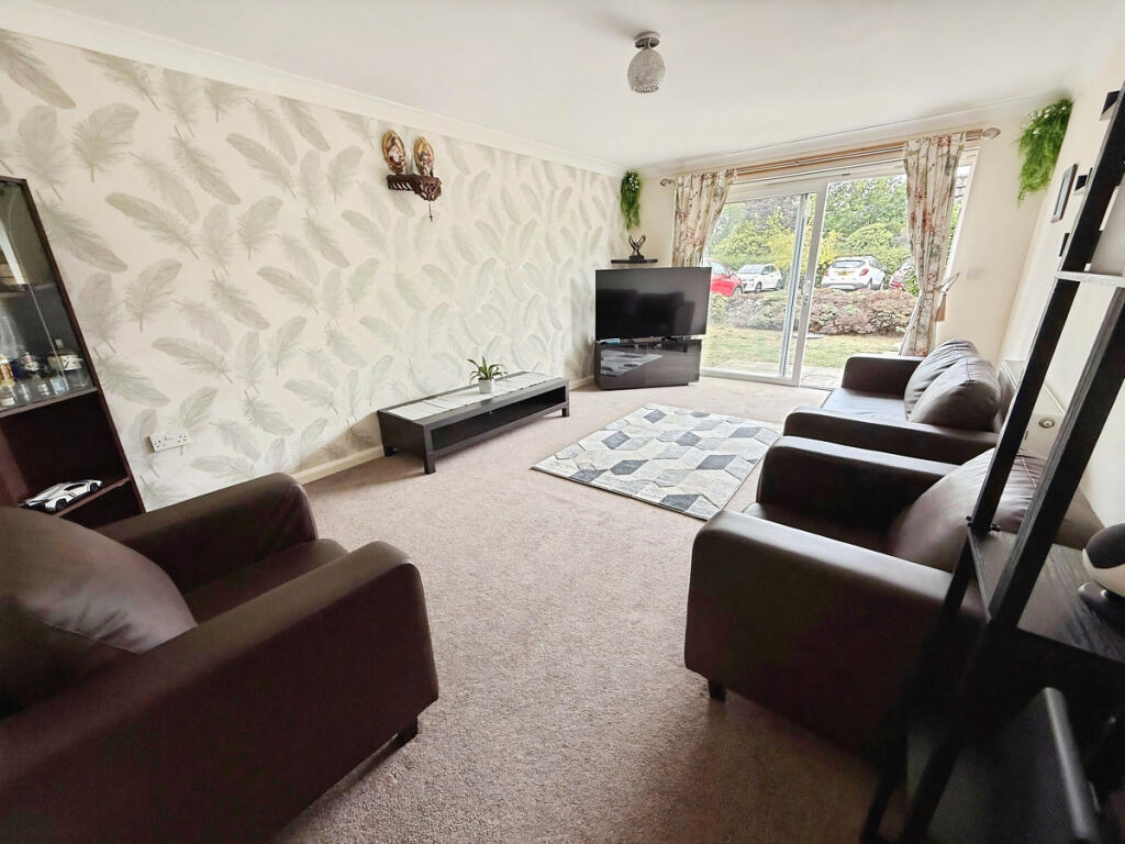 Main image of property: Kiln Lane, Swindon, SN2 2