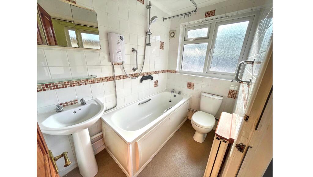 House in Portsmouth - View 5