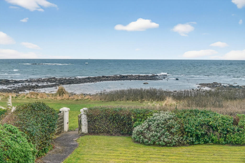 85 Ardrossan Road, Seamill, KA23 9NF photo 2