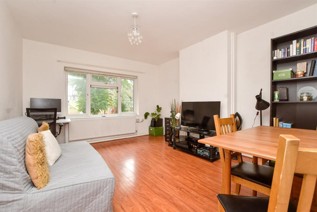 Main image of property: Park Lane, Wallington, Surrey