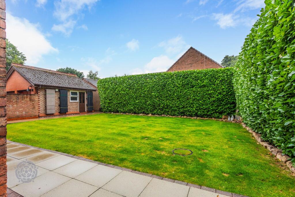 House in Culcheth, Twiss Green - View 4